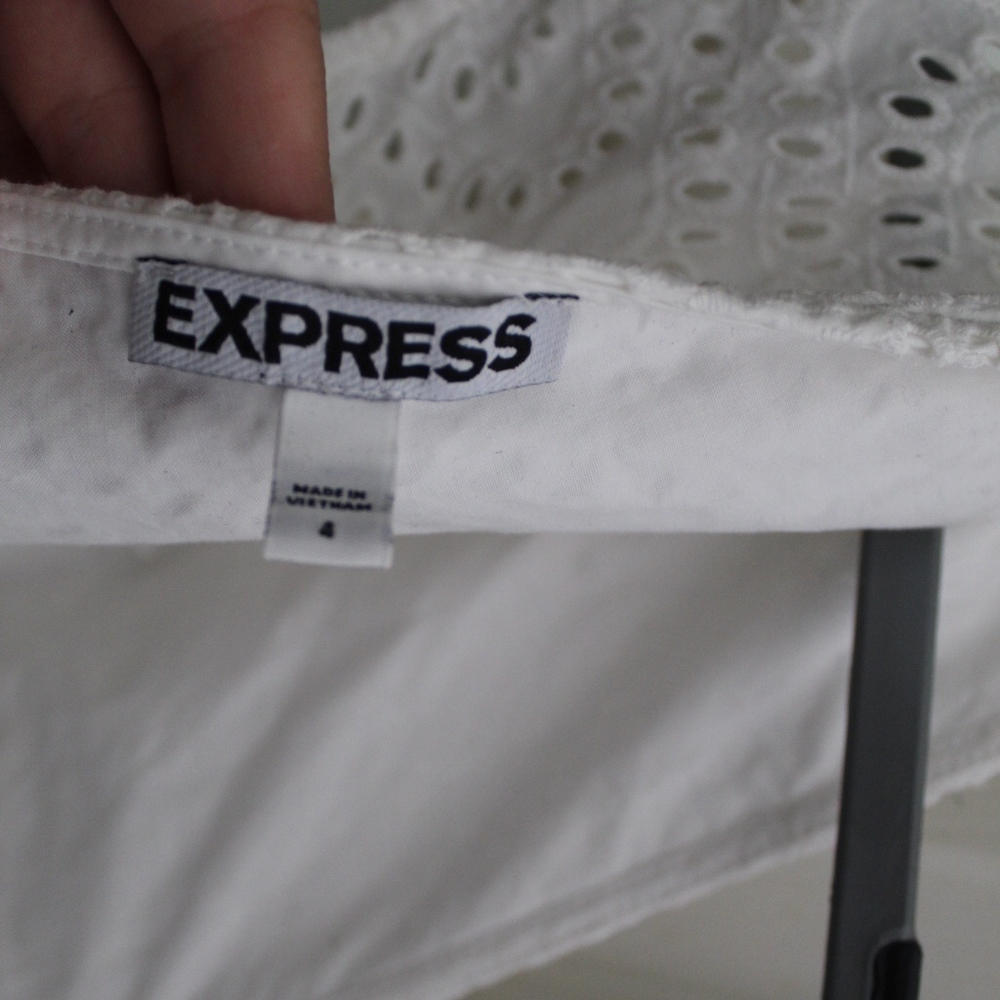 Express Romper - Picture 4 of 4